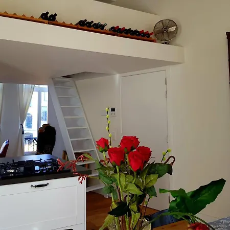 Perfect Location & Parking Daire Anvers