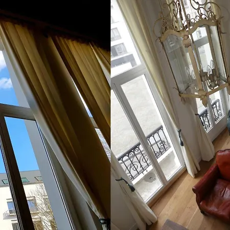 Perfect Location & Parking Апартаменты *